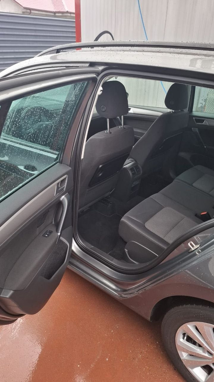 VOLKSWAGEN GOLF 7 SPORTVAN
