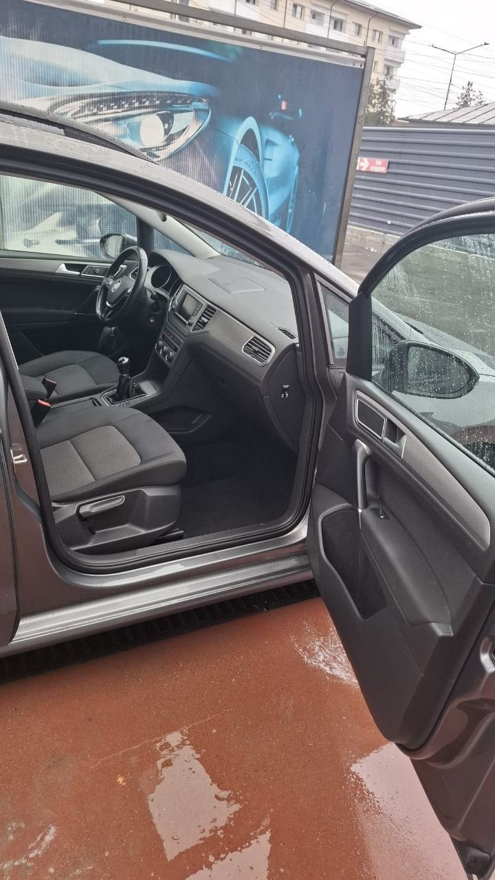VOLKSWAGEN GOLF 7 SPORTVAN